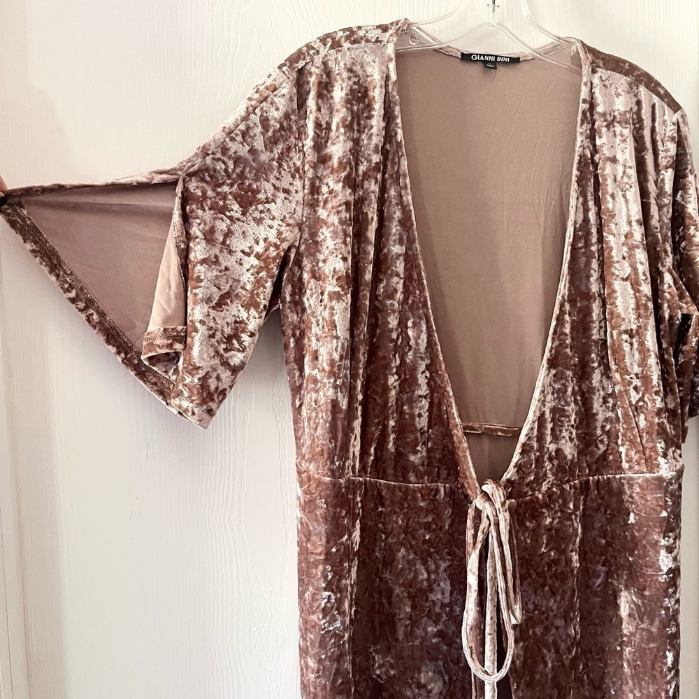 Gianni Bini Shimmering Crushed Velvet Deep Pink Duster - Picture 5 of 8